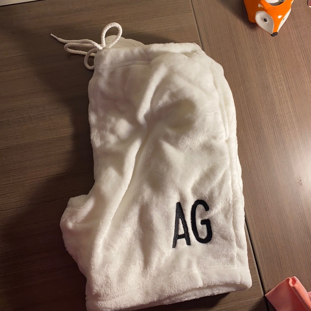 Avani Fleece Shorts